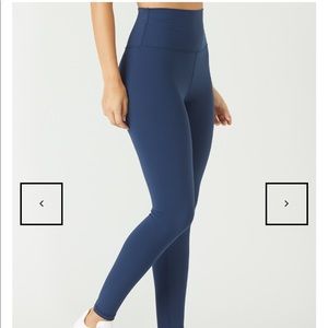 Glyder Navy Leggings